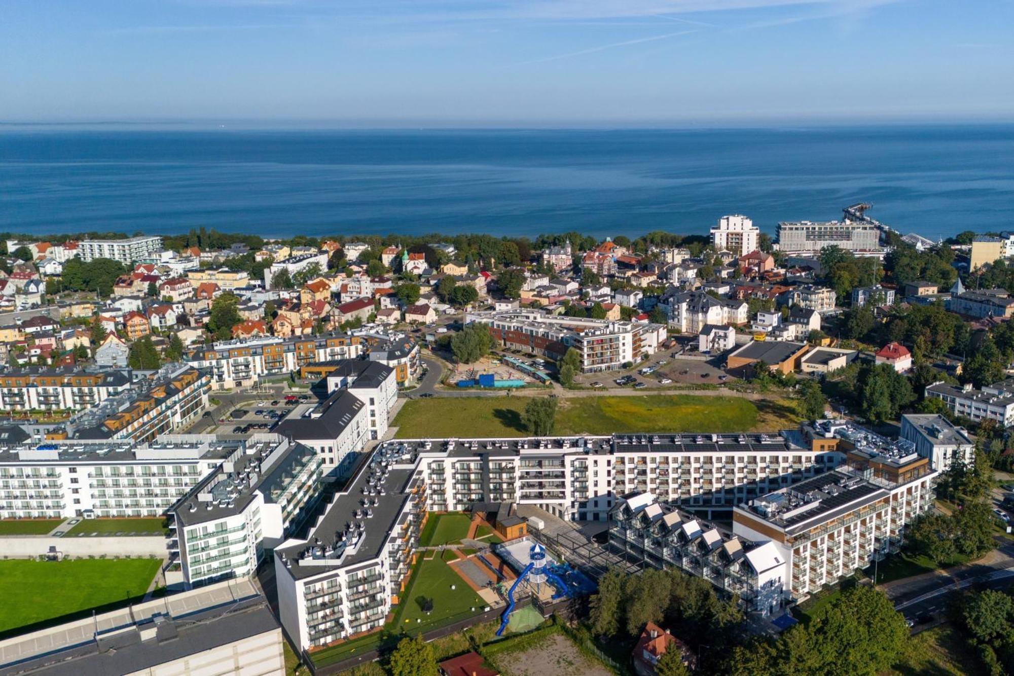 Bel Mare Holiday Apartments Near The Beach With Parking By Noclegi Renters Miedzyzdroje Exterior photo